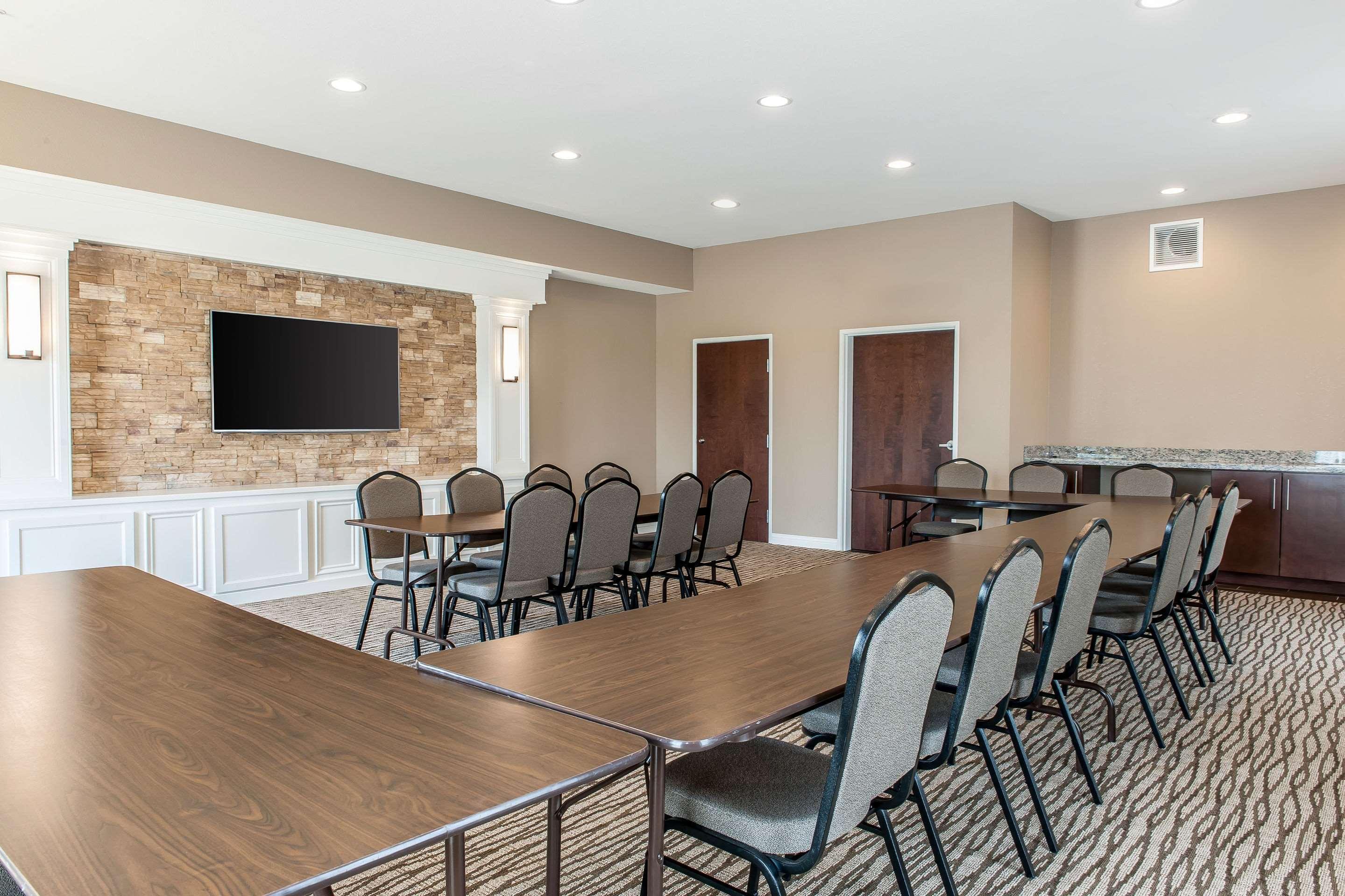 Comfort Suites Rensselaer Near Fair Oaks Экстерьер фото