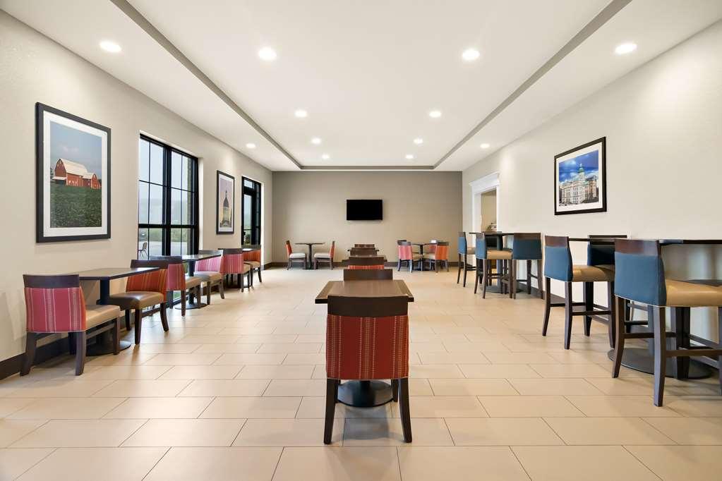 Comfort Suites Rensselaer Near Fair Oaks Ресторан фото