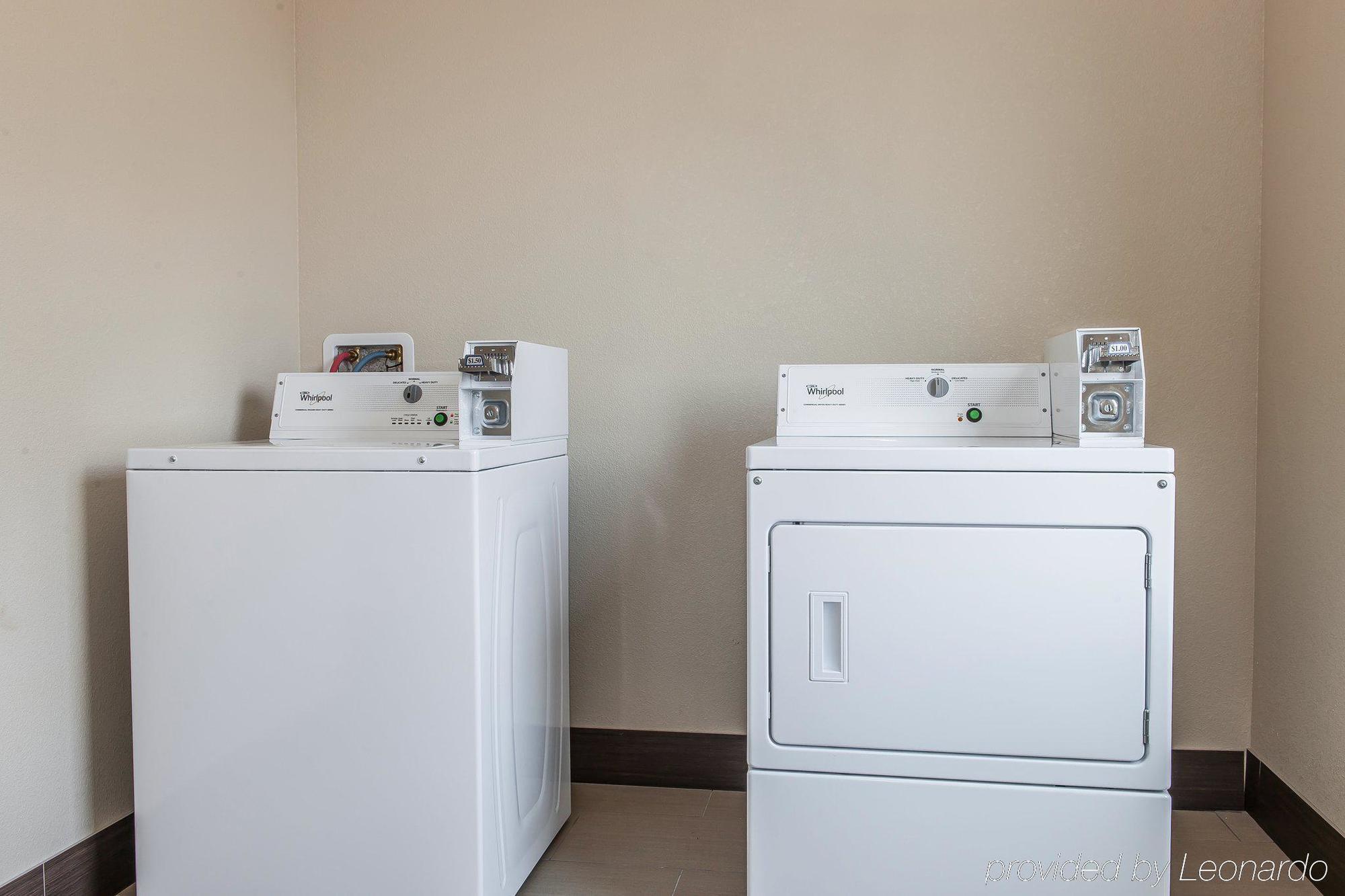 Comfort Suites Rensselaer Near Fair Oaks Экстерьер фото